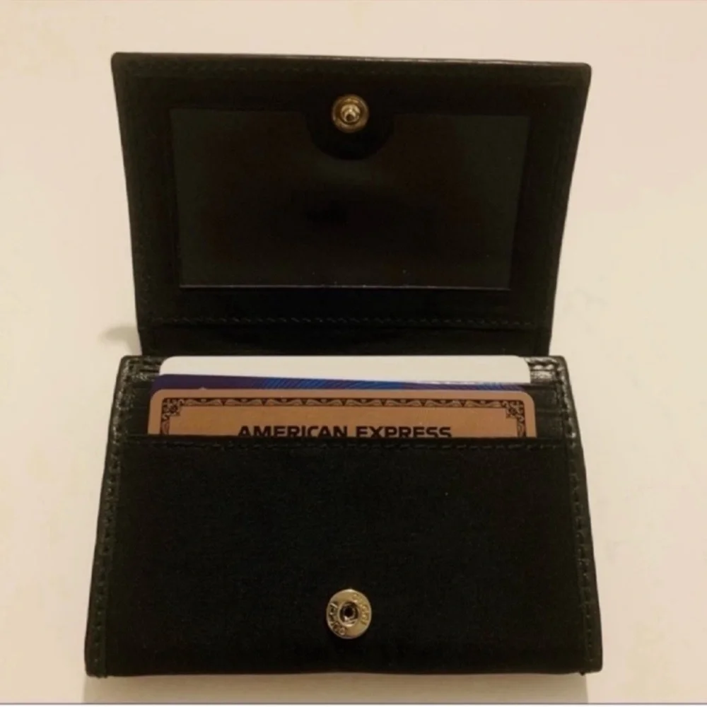 GUCCI | Card Case | Card Case with Gucci Crest - Picture 4 of 11